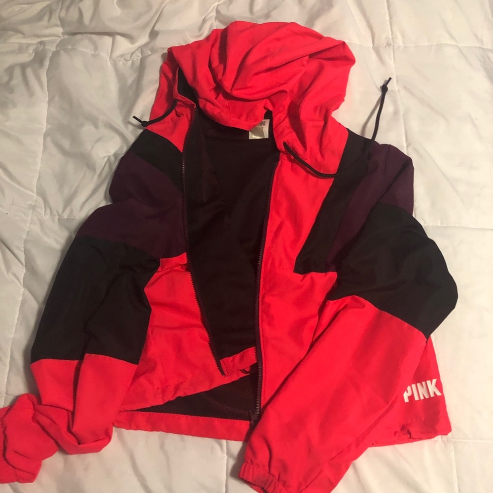 vs pink cropped windbreaker